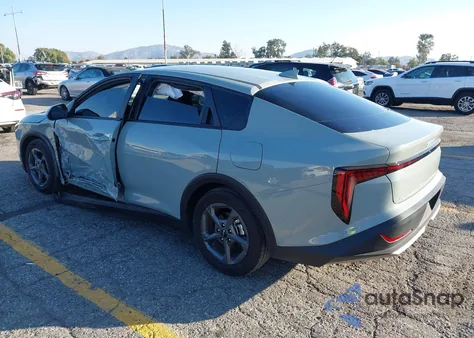 2025 Kia K4 Lxs from USA, damaged, VIN 3KPFT4DE1SE145881